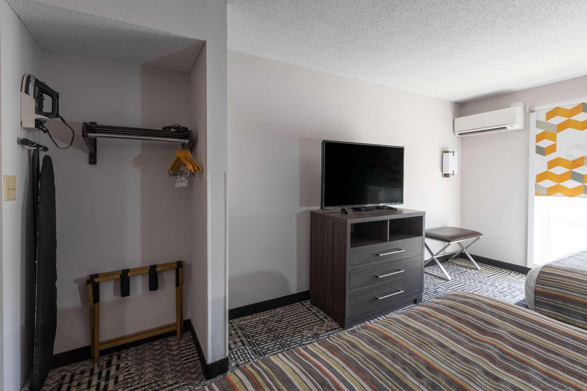 Country Inn & Suites By Radisson, Lake Norman Huntersville, Nc Exterior foto